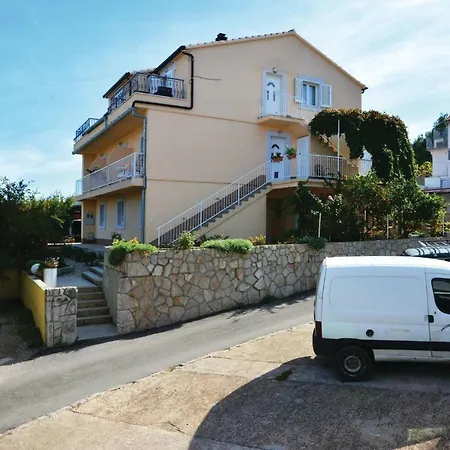 One-bedroom In Jelsa *