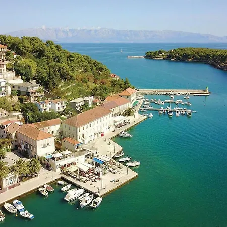 One-bedroom In Jelsa * Jelsa (Hvar)